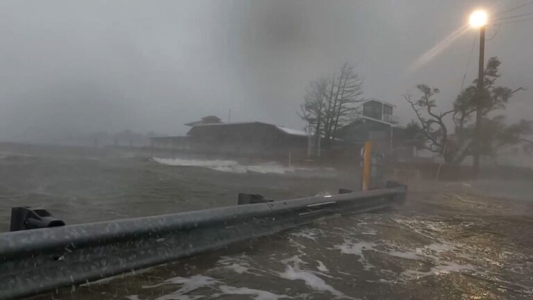 Hurricane Francine live updates: Hurricane Francine is lashing Louisiana as landfall nears